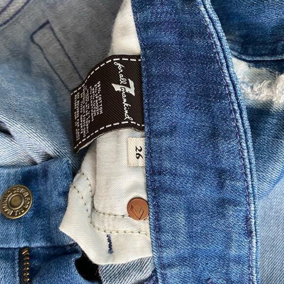 7FAMK Bootcut Jeans SZ 26P Lexie Low Rise Bleached Denim Distressed - Picture 8 of 9